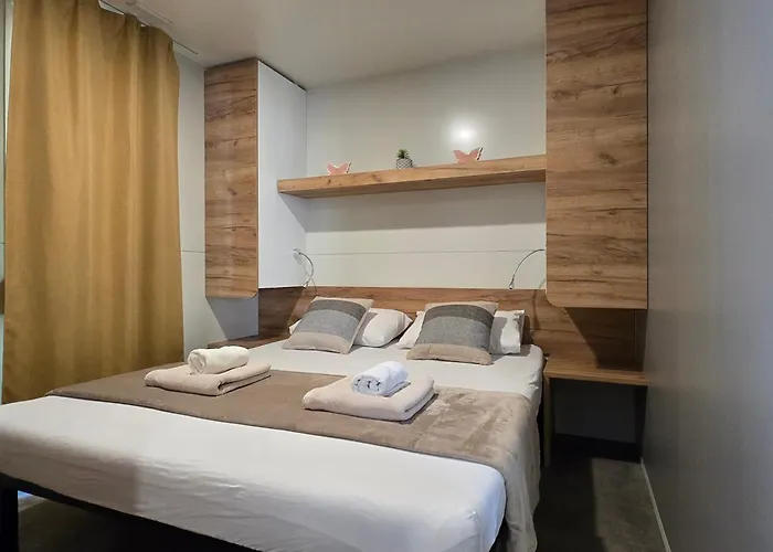 Homes Lavanda - Campsite 4*