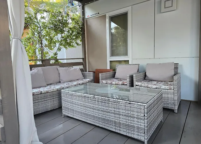 Camping Homes Lavanda - 4*